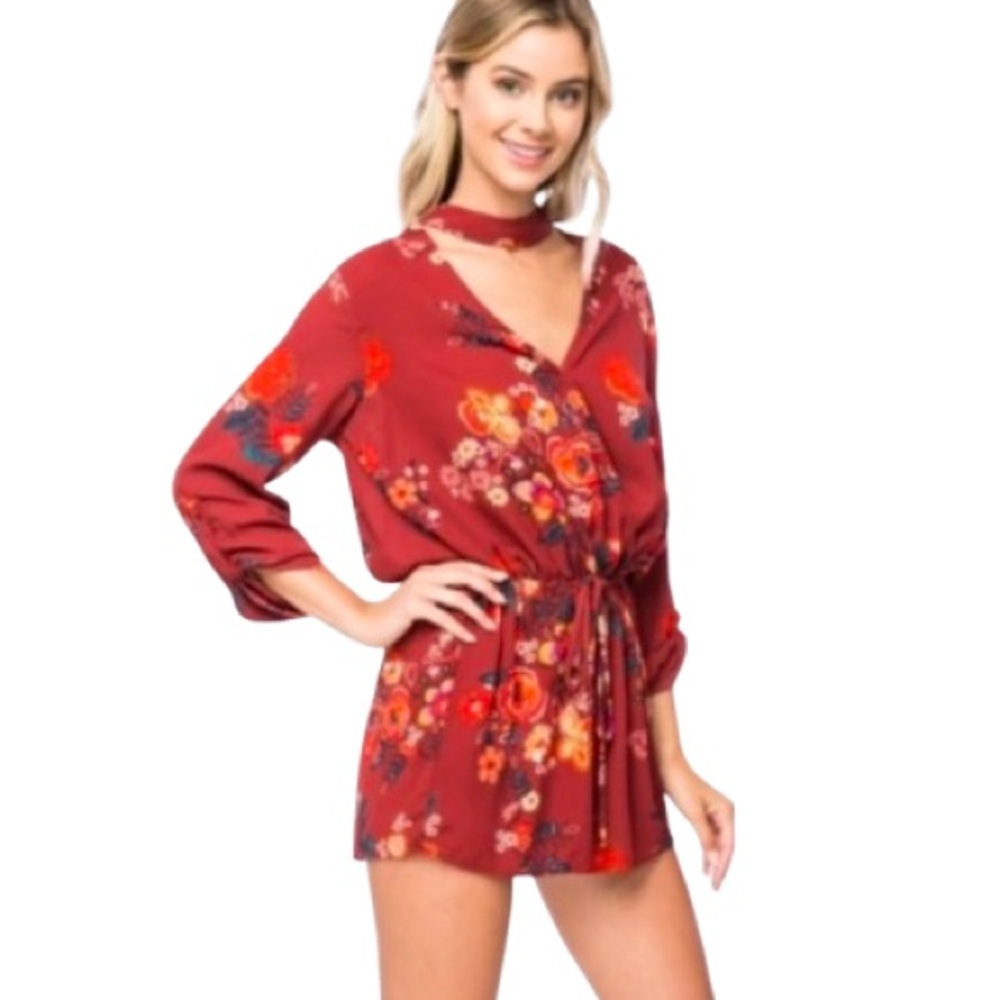 Red Floral Romper Attached Choker. Long 3/4 Sleeve Size Medium Timing Mini - Picture 3 of 13